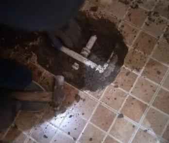 南岳卫生间漏水维修公司为您分享下卫生间渗水如何处理及注意事项
